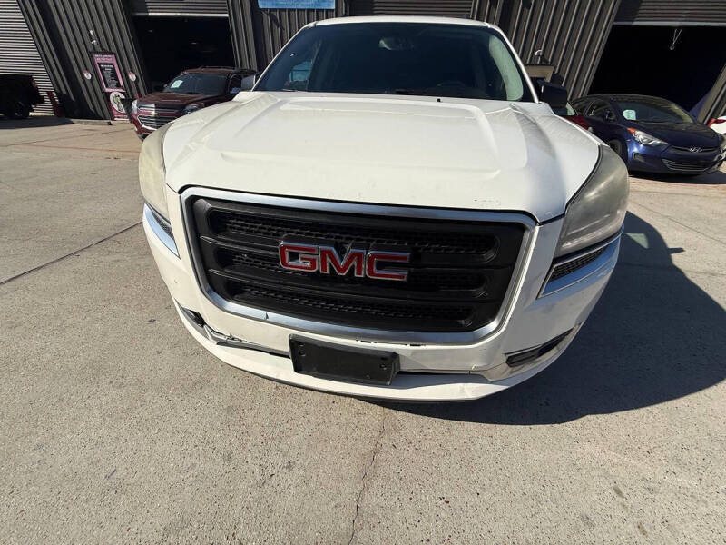 2015 GMC Acadia SLE-2