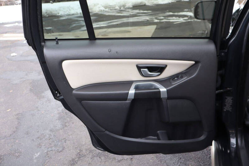 2011 Volvo XC90 3.2 R-Design