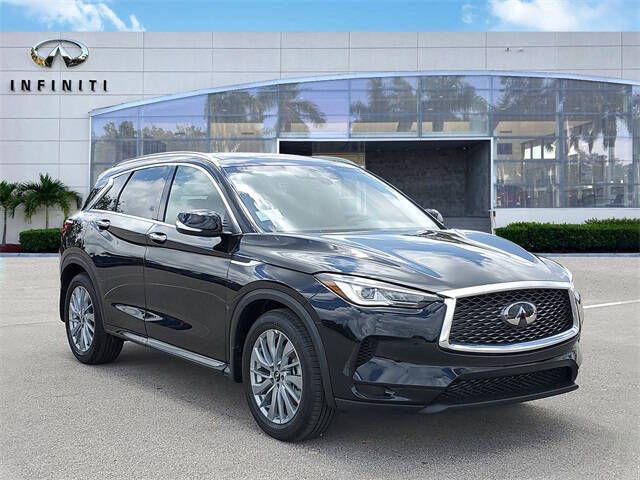 2025 Infiniti QX50 Luxe