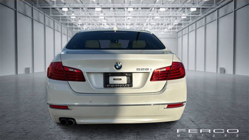 2016 BMW 5 Series 528i