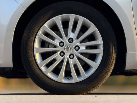 2013 Toyota Avalon Hybrid Limited