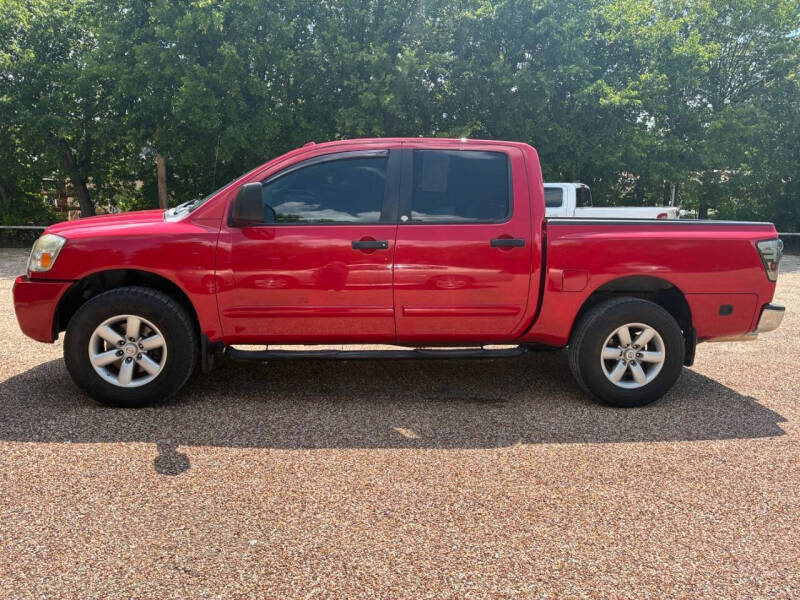 2010 Nissan Titan SE