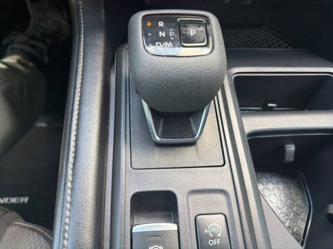2023 Nissan Pathfinder S