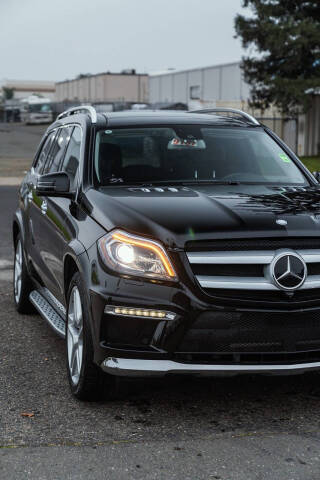 2015 Mercedes-Benz GL-Class GL 550 4MATIC