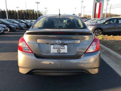 2019 Nissan Versa SV