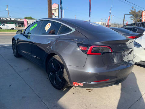 2018 Tesla Model 3