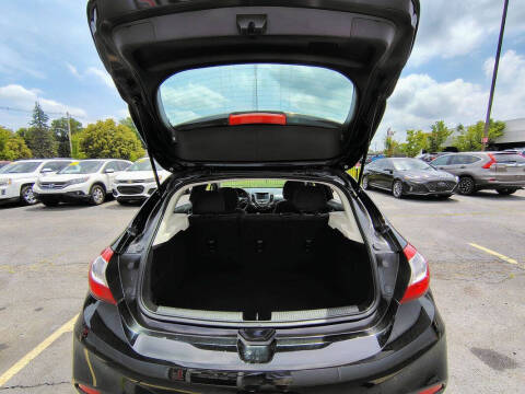 2017 Chevrolet Cruze LT Auto