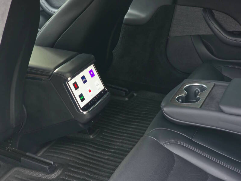 2023 Tesla Model S Standard Range