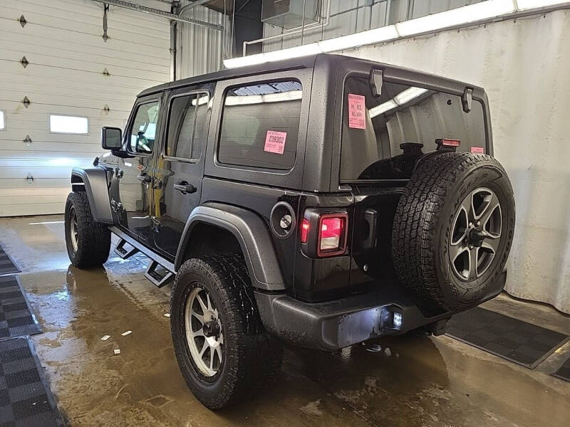 Used 2019 Jeep Wrangler Unlimited Sport with VIN 1C4HJXDG5KW589742 for sale in Rockford, IL