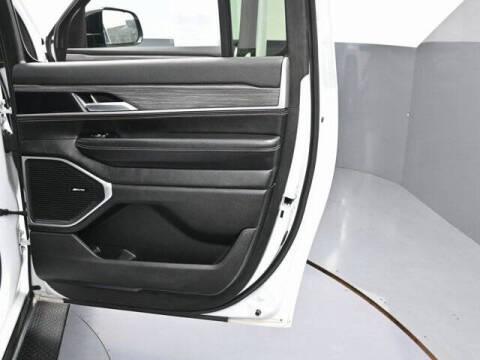 2023 Jeep Wagoneer L Series II