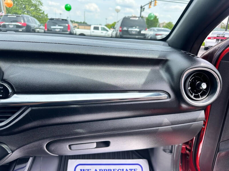 2021 Kia Forte GT Line