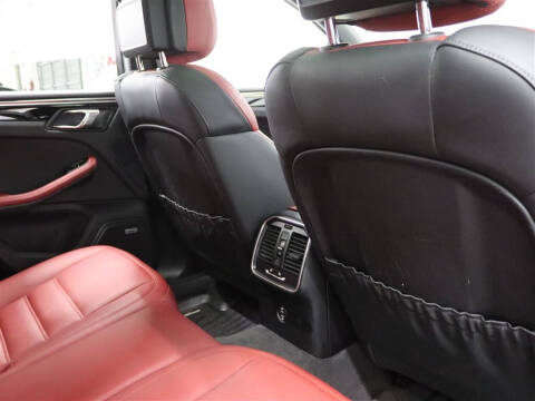 2020 Porsche Macan S