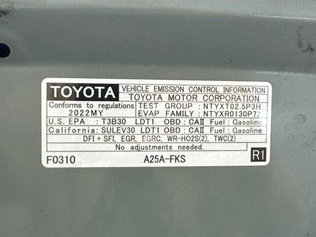 2022 Toyota RAV4 XLE