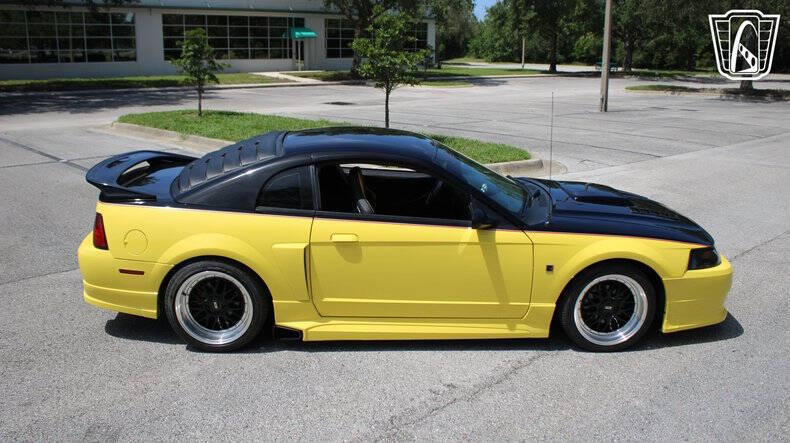 2001 Ford Mustang GT