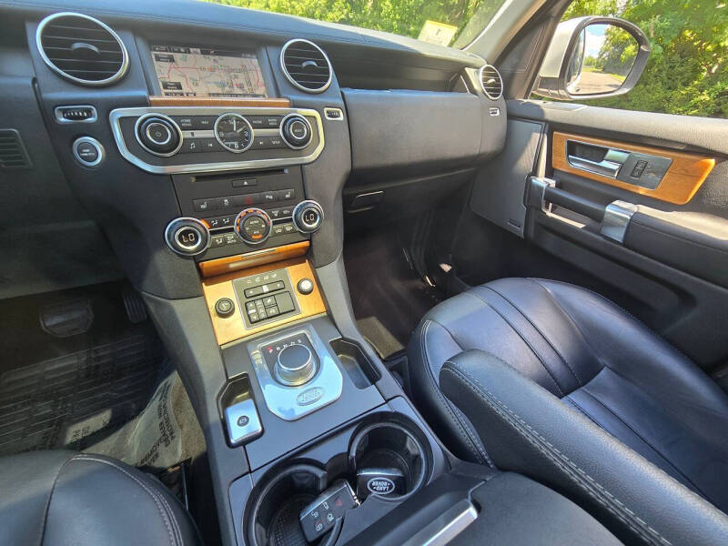 2015 Land Rover LR4 HSE