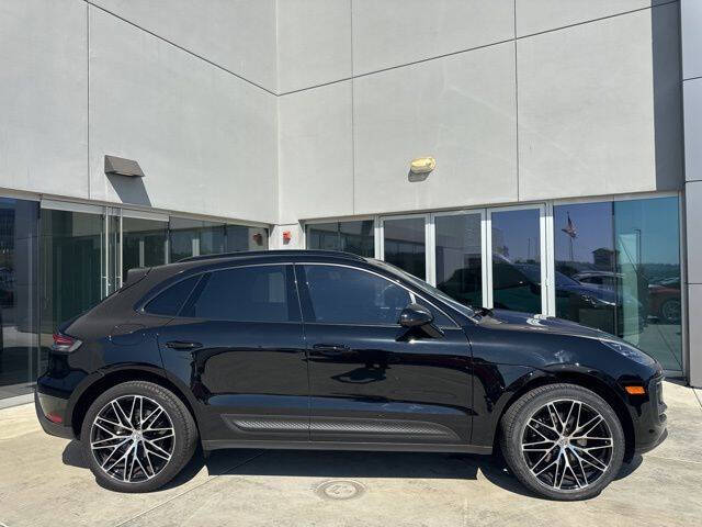 2023 Porsche Macan
