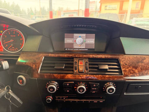 2008 BMW 5 Series 528i