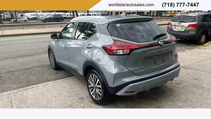 2021 Nissan Kicks SV
