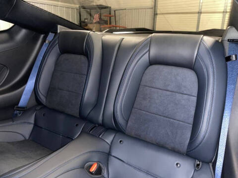 2025 Ford Mustang Dark Horse