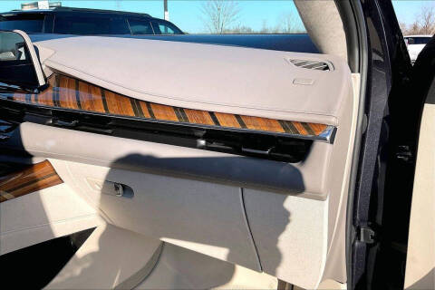 2023 Cadillac Escalade ESV Premium Luxury Platinum