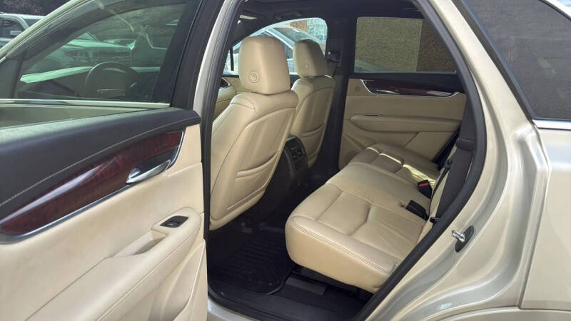 2017 Cadillac XT5 Premium Luxury