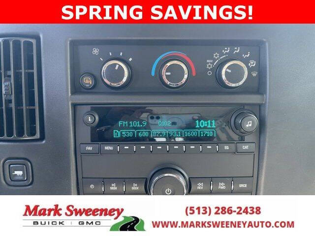 2025 GMC Savana 2500