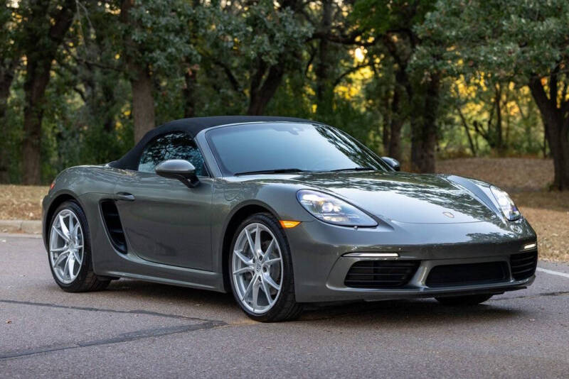 2021 Porsche 718 Boxster