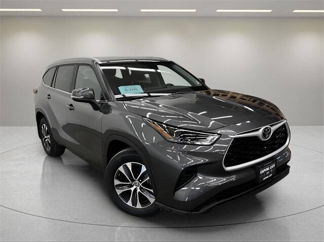 2024 Toyota Highlander