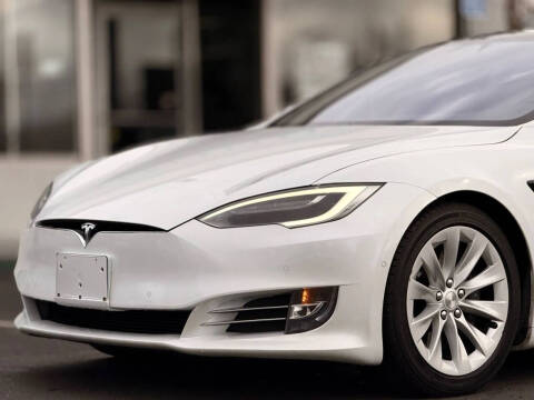 2017 Tesla Model S