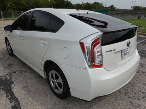 2015 Toyota Prius Two