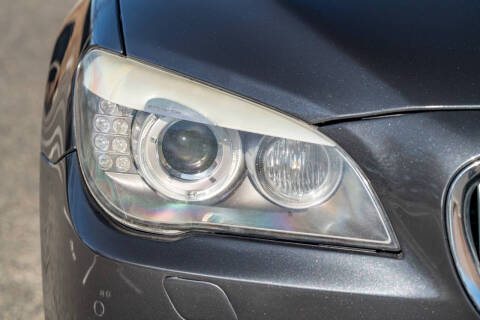 2011 BMW 7 Series 750Li xDrive