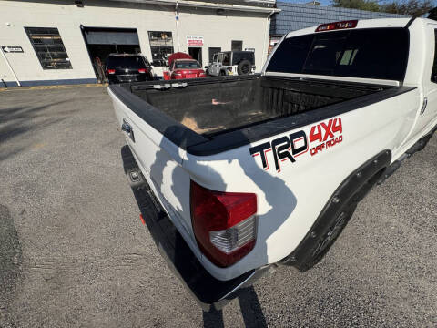 2019 Toyota Tundra SR5