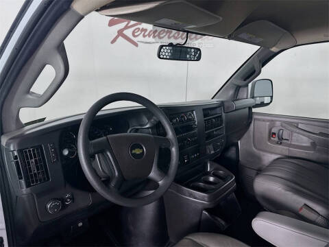 2024 Chevrolet Express 2500