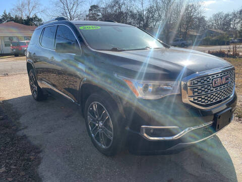 2017 GMC Acadia Denali