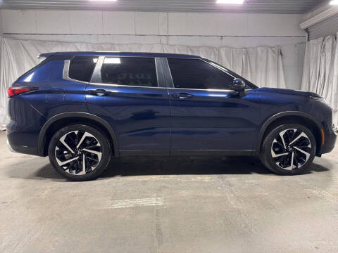 2022 Mitsubishi Outlander SE