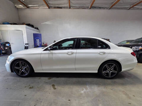 2019 Mercedes-Benz E-Class E 300