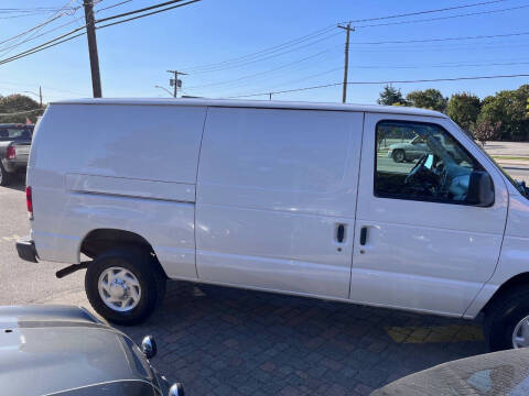 2004 Ford E-Series E-350 SD