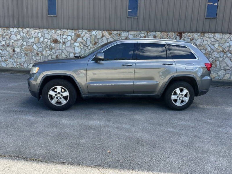 Used 2011 Jeep Grand Cherokee Laredo with VIN 1J4RR4GG4BC596023 for sale in Maysville, KY