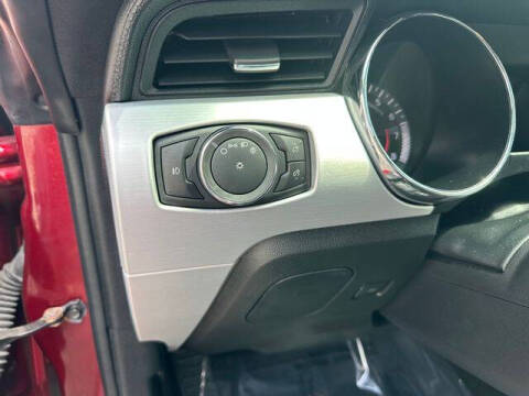 2015 Ford Mustang EcoBoost Premium