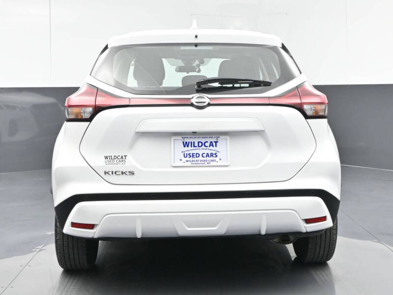 2021 Nissan Kicks S