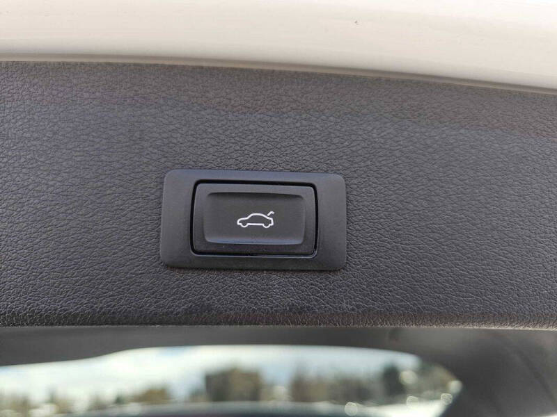 2016 Audi Q5 2.0T quattro Premium Plus