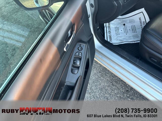 2022 Nissan Altima 2.5 SR