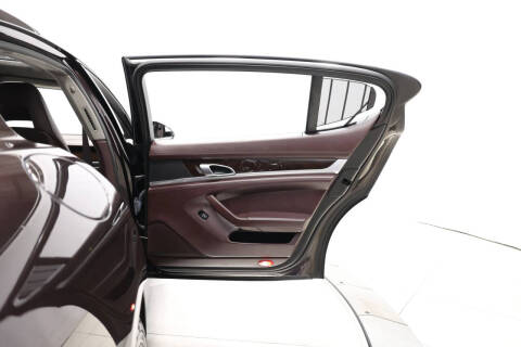 2015 Porsche Panamera 4S Executive