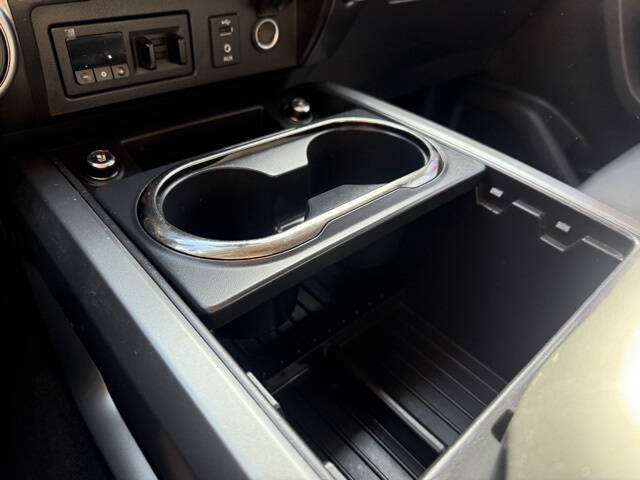 2017 Nissan Titan Platinum Reserve