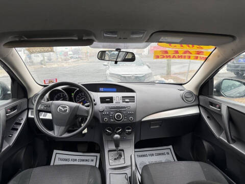 2013 Mazda MAZDA3 i SV