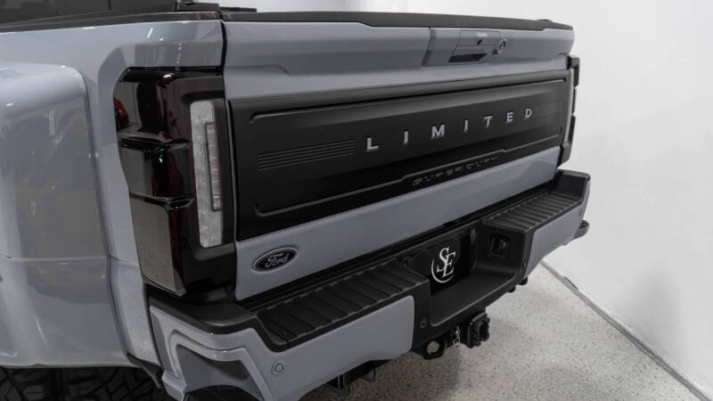 2024 Ford F-450 Super Duty Limited
