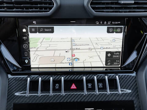 2023 Lamborghini Urus Performante