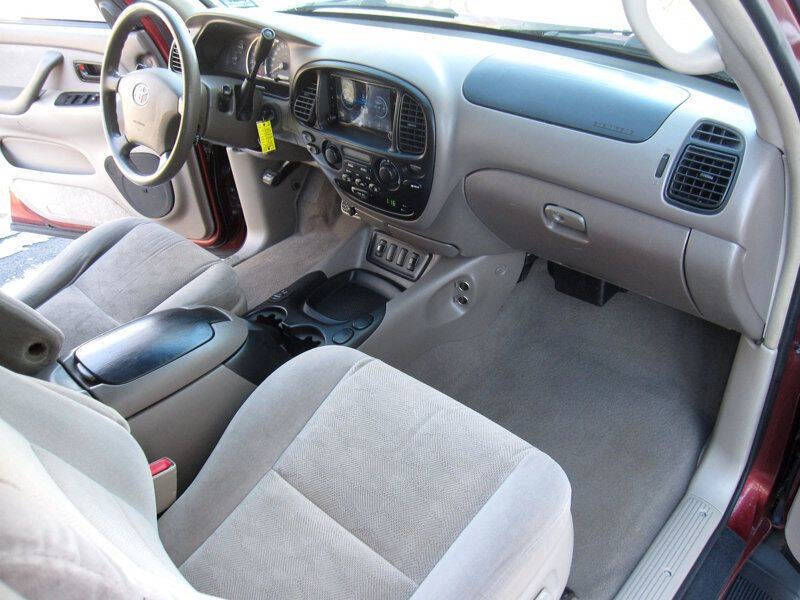 2006 Toyota Sequoia SR5