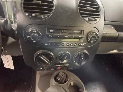 2003 Volkswagen New Beetle GLS