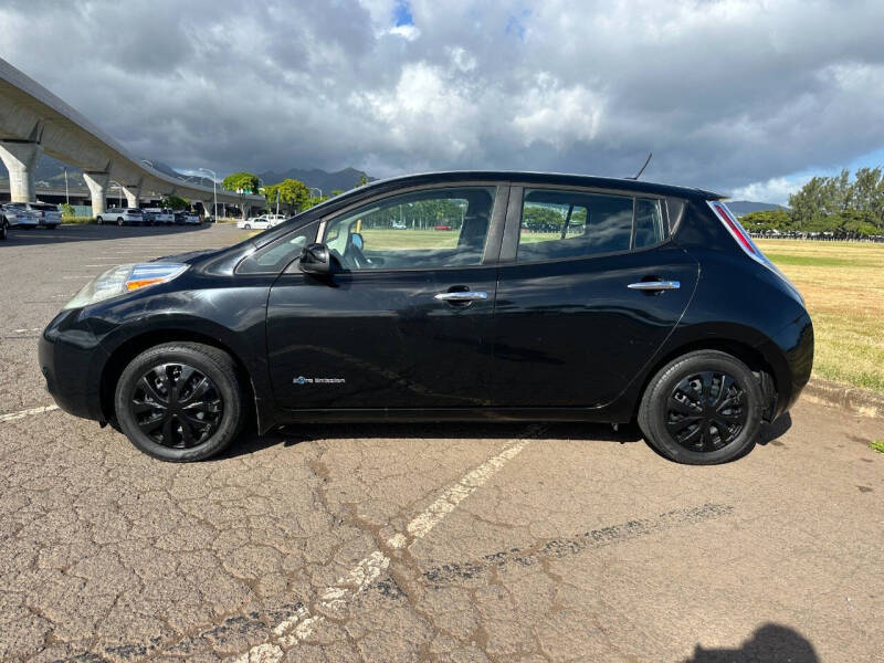 2015 Nissan LEAF S